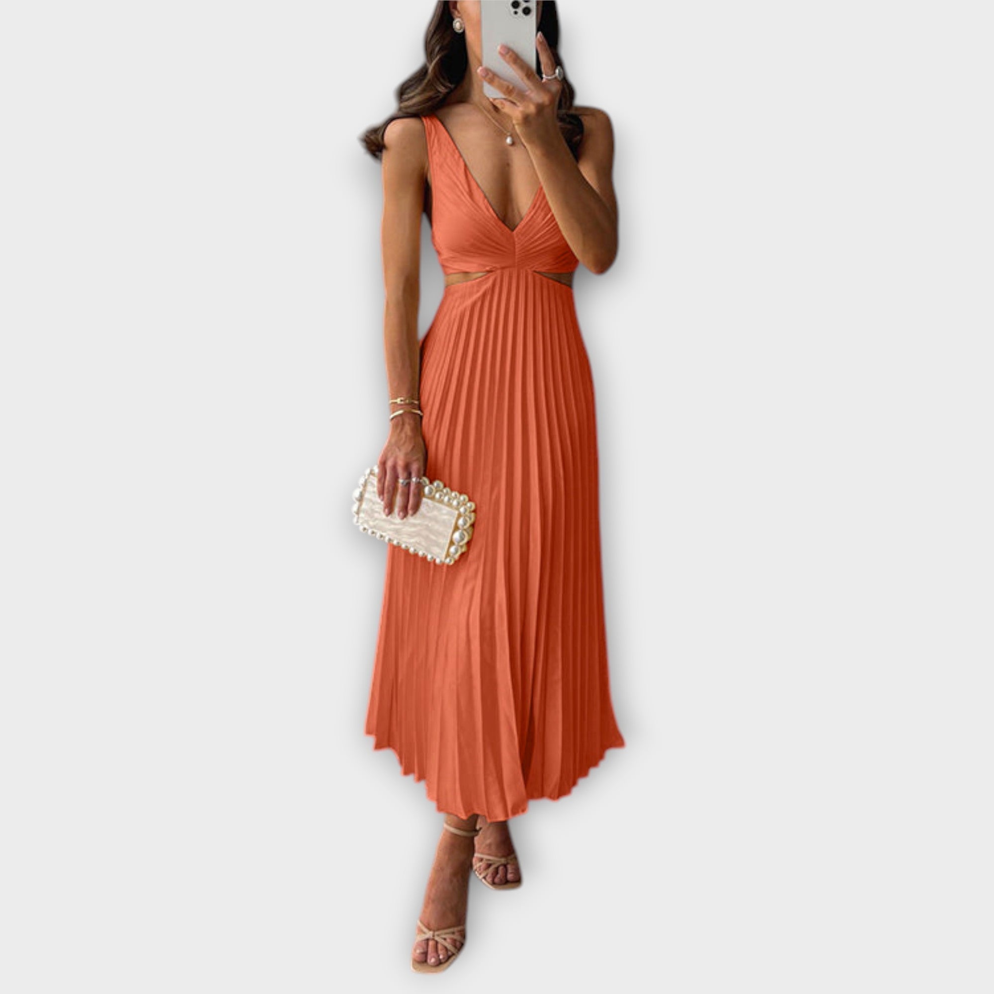 Elle | Elegant midi-aftonklänning med plissering