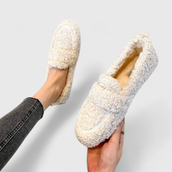 Solenne | Varma Tofflor med Elegant Design