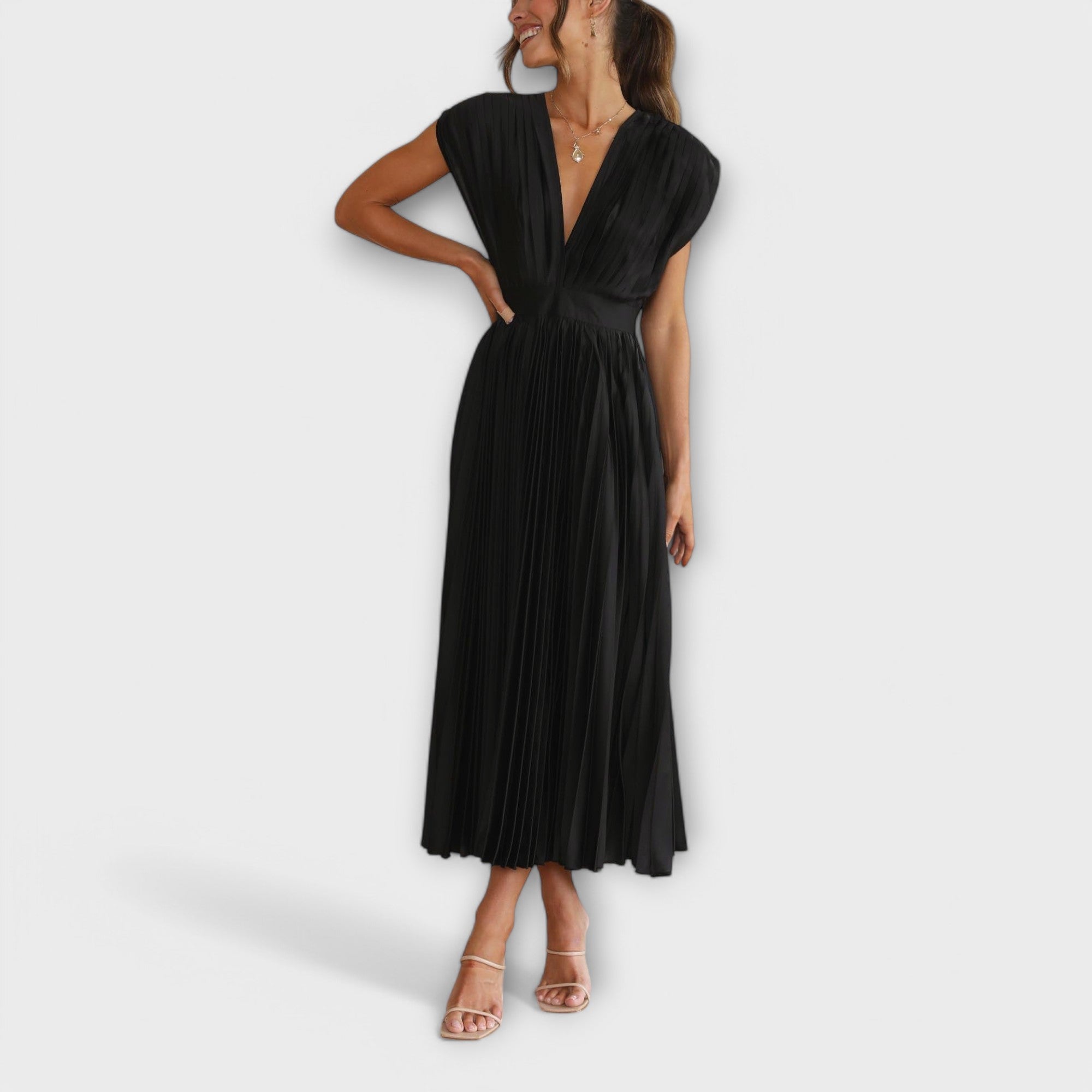 Maria | Elegant veckad klänning