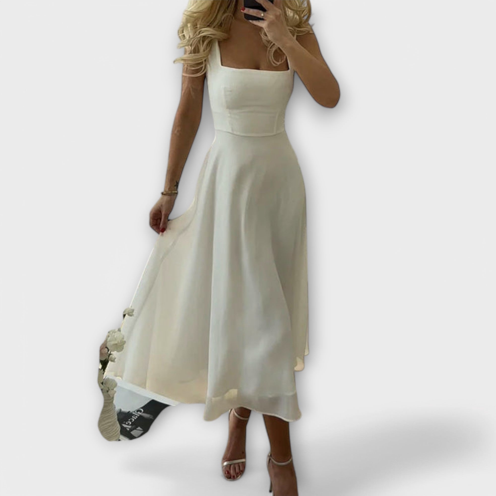 Bowi | Elegant ärmlös klänning