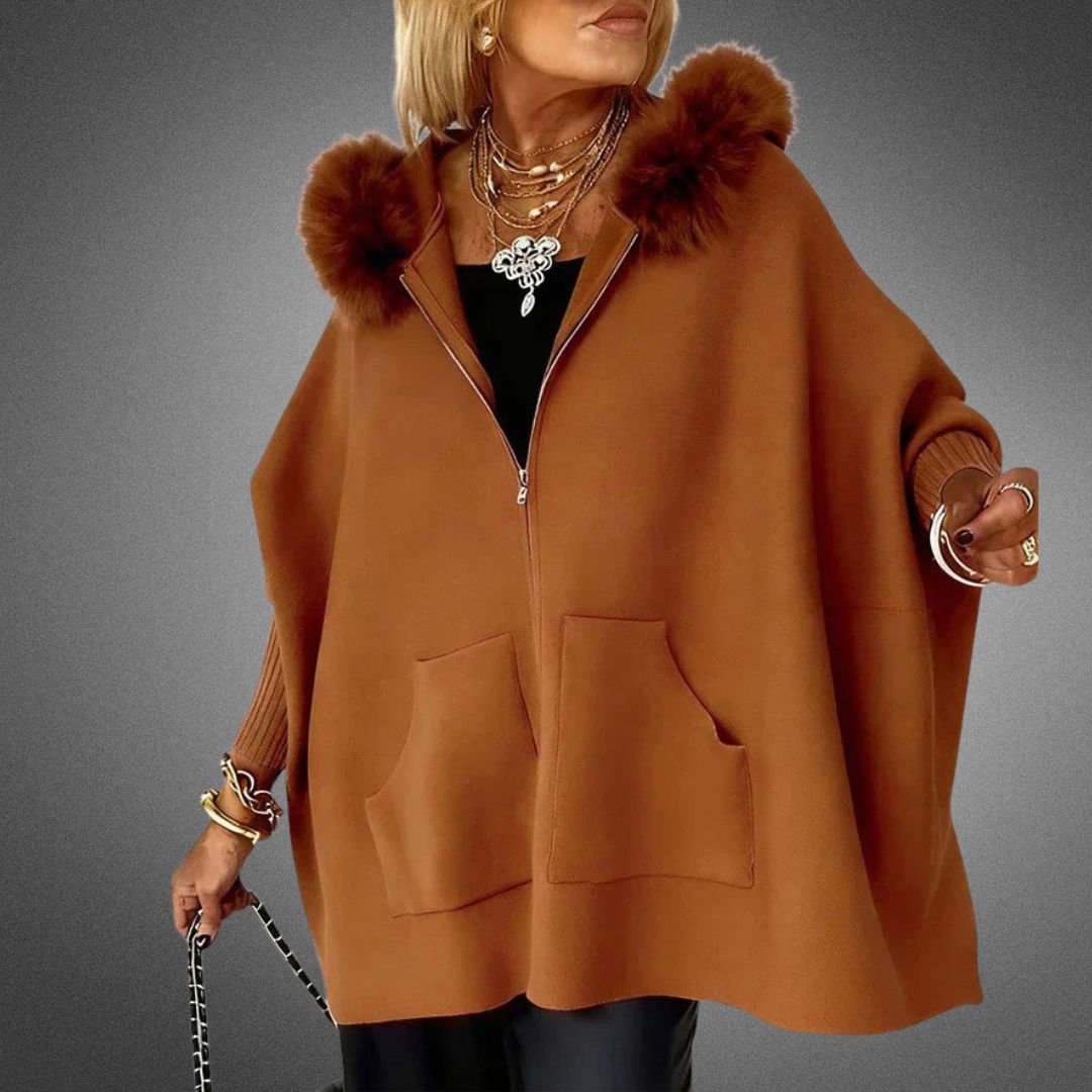 Arabelle | Avslappnad Kappa med Huva och Elegant Krage