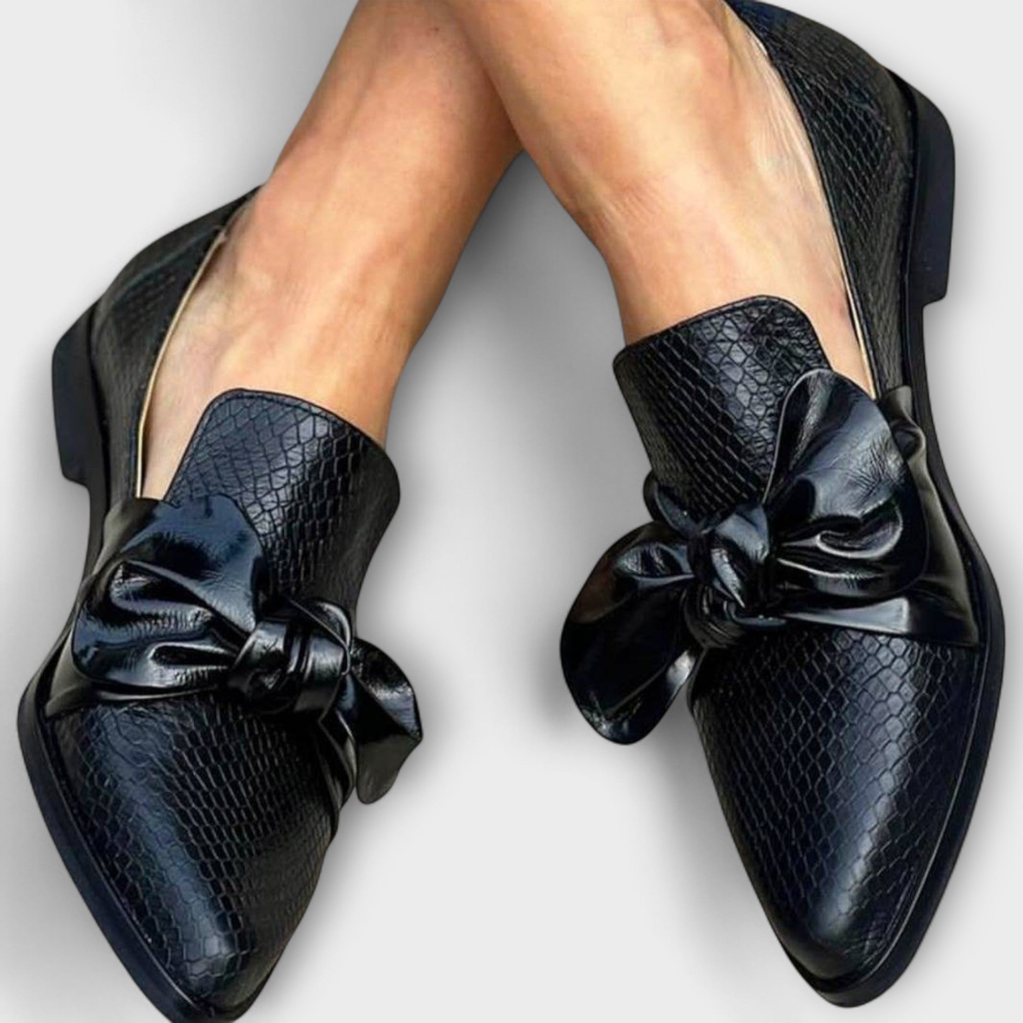 Claudia | Loafers med Slipsdetalj