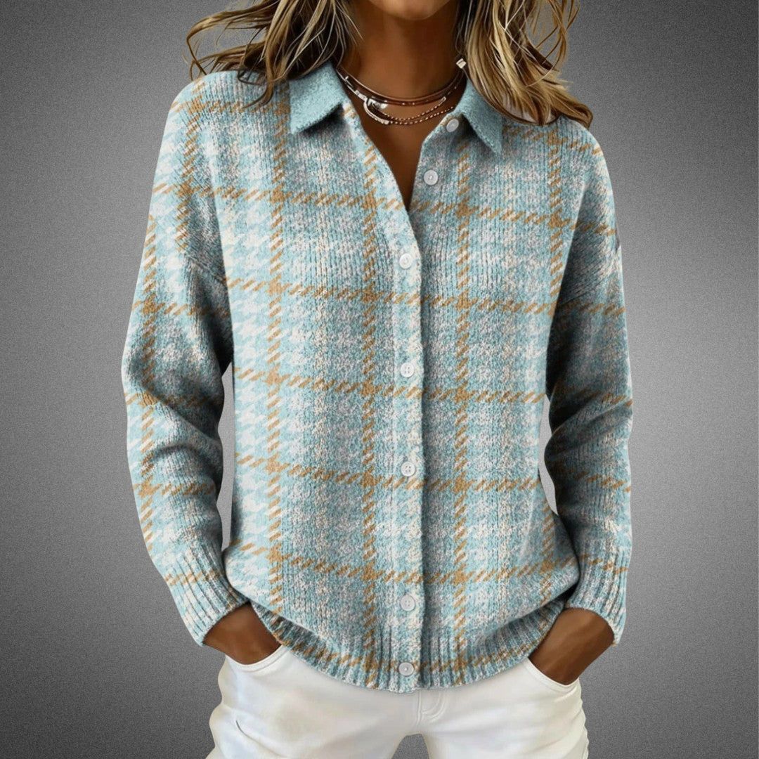 Aurora | Mjuk Tröja med Delikata Rutor